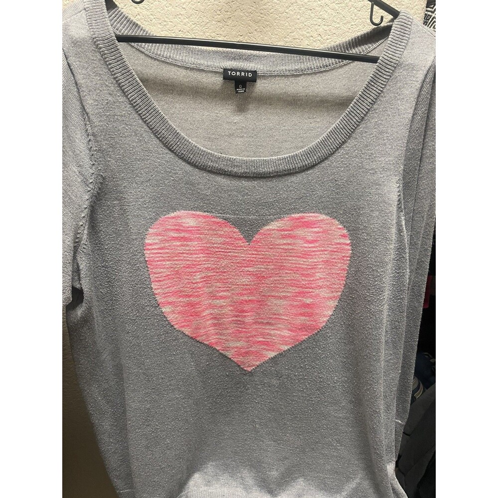Torrid Grey Sweater Pink Heart 0 Plus 0XL Valentines Day